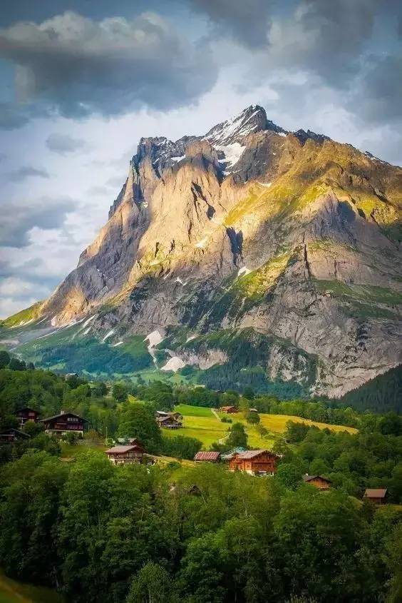 ayx官方网站-2018年4月16日保险周新闻头条合集