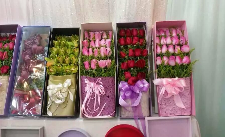 黄淮学院农家书屋落户西平县【ayx官方网站】(图2) ayx官网