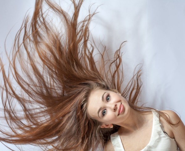 爱游戏(ayx)中国官方网站:豫园股份:选举徐晓亮为第十届董事会董事长(图2) ayx官网