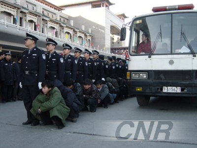 【消毒指南】哪些消毒反倒有害？——金凤凰婴幼园：爱游戏（ayx）中国官方网站